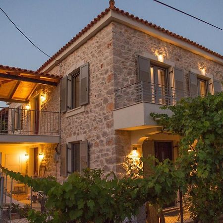 Апартаменты Fotini'S House Лигурион Экстерьер фото
